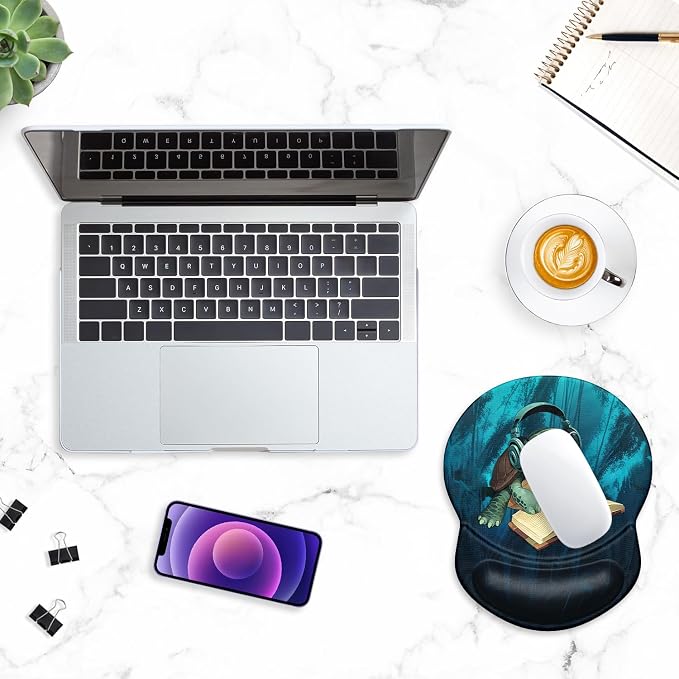 ITNRSIIET Ergonomic Mouse Pad with Gel Wrist Support Small Wrist Rest Smooth Surface Non-Slip PU Base Comfortable Office Supplies Pain Relief, 8.7 x 7.2 inches, Pretty Turtles