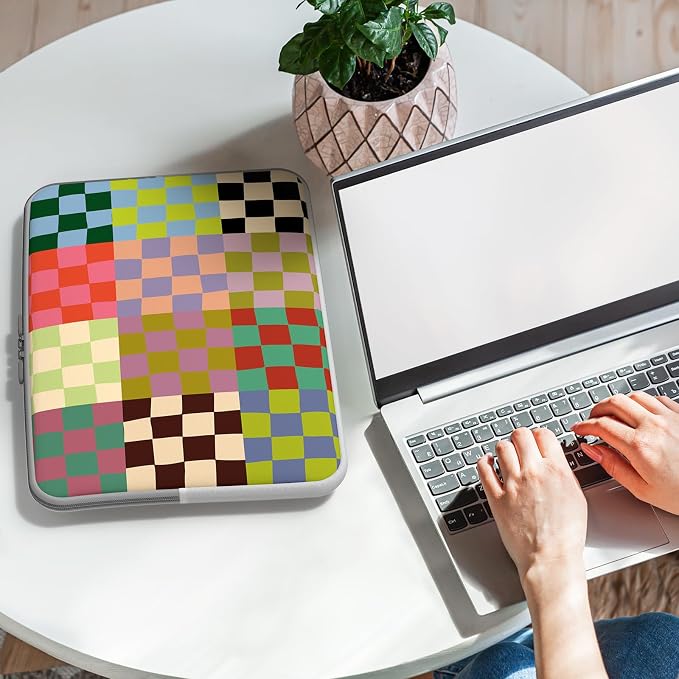 iCasso Laptop Sleeve 13 inch for MacBook Air 13-13.6 inch, Cute Laptop case for MacBook Neo/Pro 13 inch, Slim Protective Travel Carrying Case Sleeve for 14 inch Chromebook, HP, Dell, Checker