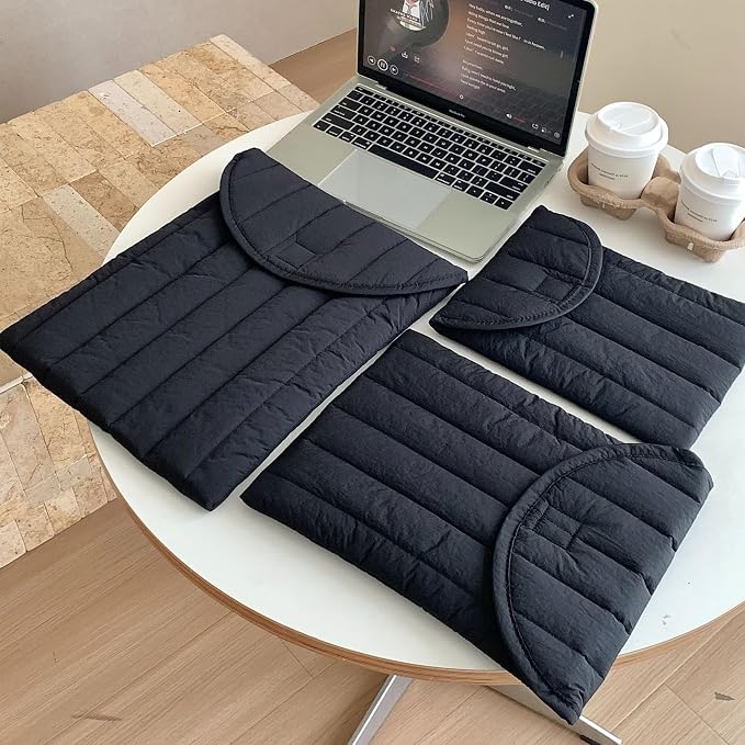 Puffy Laptop Sleeve 13-14 Inch Black, Protective Carrying Case for Men and Women, Cute Case Bag Compatible with 13 and 14 Inch Laptops, for MacBook Air M2, Asus/Dell Xps in Cover