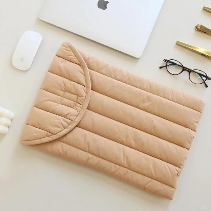 Puffy Laptop Sleeve 15-16 Inch Streak-Beige, Protective Carrying Case for Men and Women, Cute Case Bag Compatible with 15 and 16 Inch Laptops, for MacBook Air M2, Asus/Dell Xps in Cover