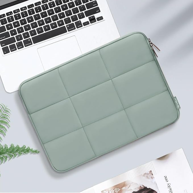 MOSISO Laptop Case 13.3 inch, 13-13.3 inch Puffy Laptop Sleeve Compatible with MacBook Air 13 13.6/Pro 13/Pro 14, HP Dell ASUS Lenovo, Rectangle Quilted Puffer Computer Bag for Women, Antique Green