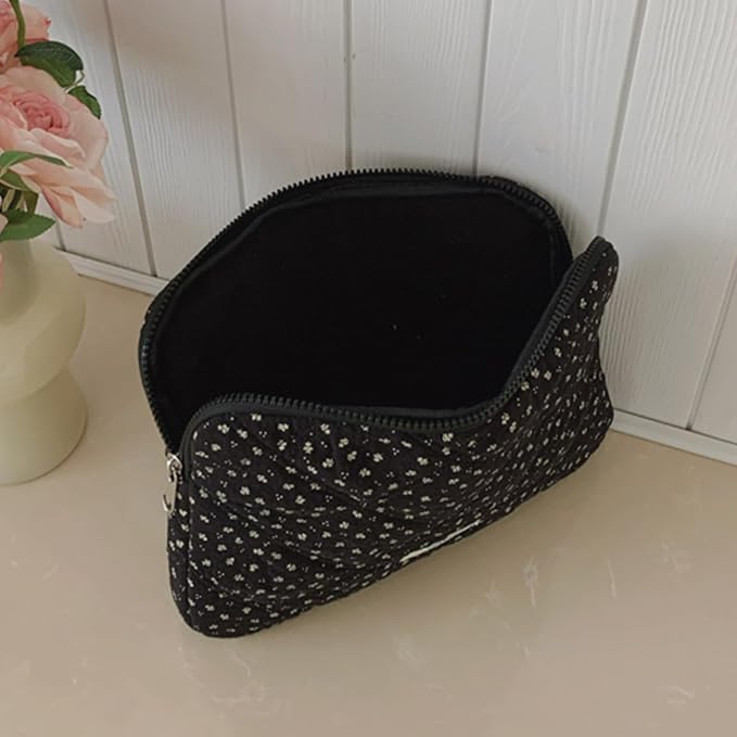 Puffy Laptop Sleeve 13-15.6 Inch Corduroy Quilted Laptop Protective Case Cute Floral Computer Sleeve Protective for MacBook (Black Ditsy Floral, 11 Inch)
