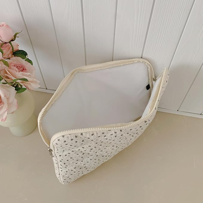 Puffy Laptop Sleeve 13-15.6 Inch Corduroy Quilted Laptop Protective Case Cute Floral Computer Sleeve Protective for MacBook (Cream Ditsy, 15.6 Inch)
