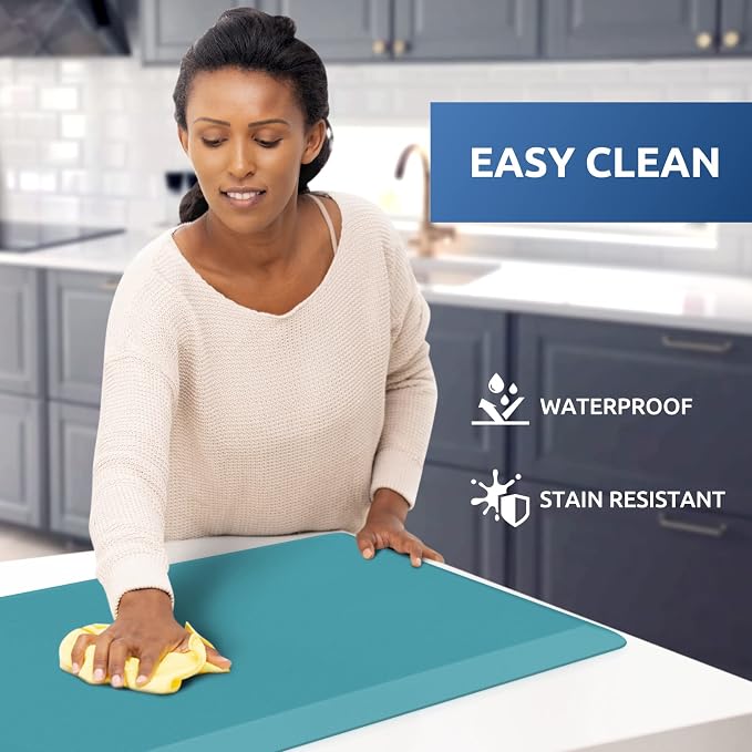 KitchenClouds Kitchen Mat Cushioned Anti Fatigue Kitchen Rug 17.3"x39" Water Resistant Non Slip Kitchen Rugs and Mats Standing Desk Mat Comfort Floor Mats for Kitchen House Sink Office (Green)