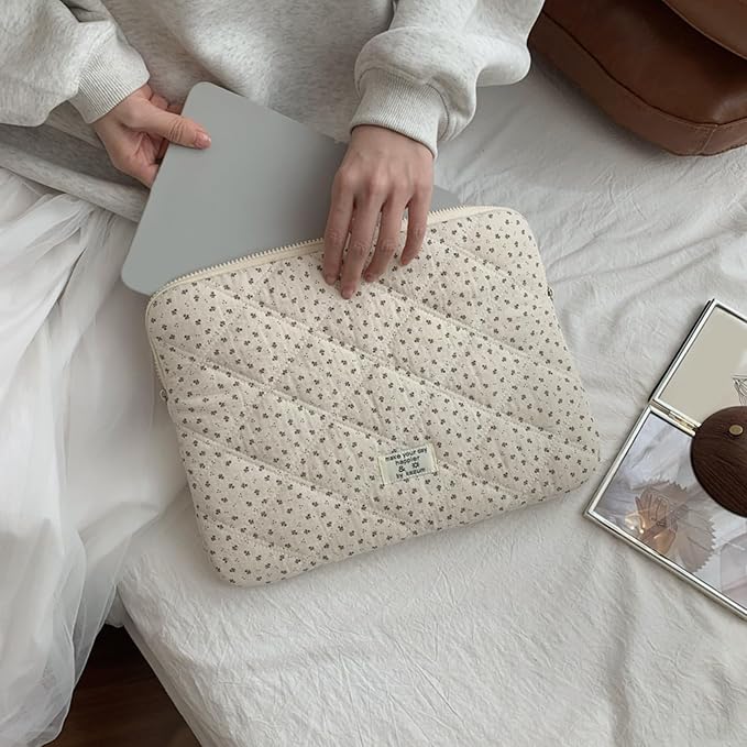 Puffy Laptop Sleeve 13-15.6 Inch Corduroy Quilted Laptop Protective Case Cute Floral Computer Sleeve Protective for MacBook (Cream Ditsy, 13-14 Inch)
