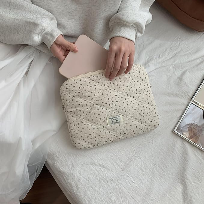 Puffy Laptop Sleeve 13-15.6 Inch Corduroy Quilted Laptop Protective Case Cute Floral Computer Sleeve Protective for MacBook (Cream Ditsy, 11 Inch)