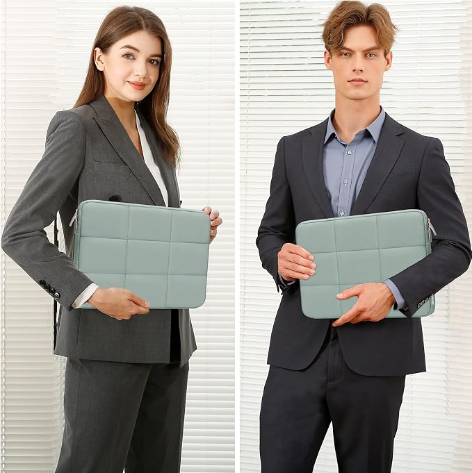 MOSISO Laptop Case 16 inch, 15-15.6 inch Puffy Laptop Sleeve Compatible with MacBook Pro 16 M4 M3 M2 M1,HP Acer Dell Lenovo ASUS Notebook, Rectangle Quilted Puffer Computer Bag for Women,Antique Green