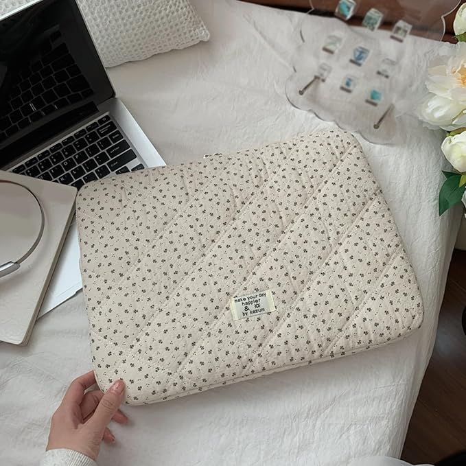 Puffy Laptop Sleeve 13-15.6 Inch Corduroy Quilted Laptop Protective Case Cute Floral Computer Sleeve Protective for MacBook (Cream Ditsy, 15.6 Inch)