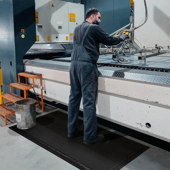 2'x6' Anti Fatigue Mat Industrial 15/16" Thick Soft Sponge Cushioned Floor Mat, Heavy Duty Diamond Plate Anti-Skid Standing Mat, Work Shop Mat (Black)