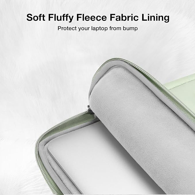 MOSISO Laptop Case 16 inch, 15-15.6 inch Puffy Laptop Sleeve Compatible with MacBook Pro 16 M4 M3 M2 M1,HP Acer Dell Lenovo ASUS Notebook, Rectangle Quilted Puffer Computer Bag for Women, Sage Green