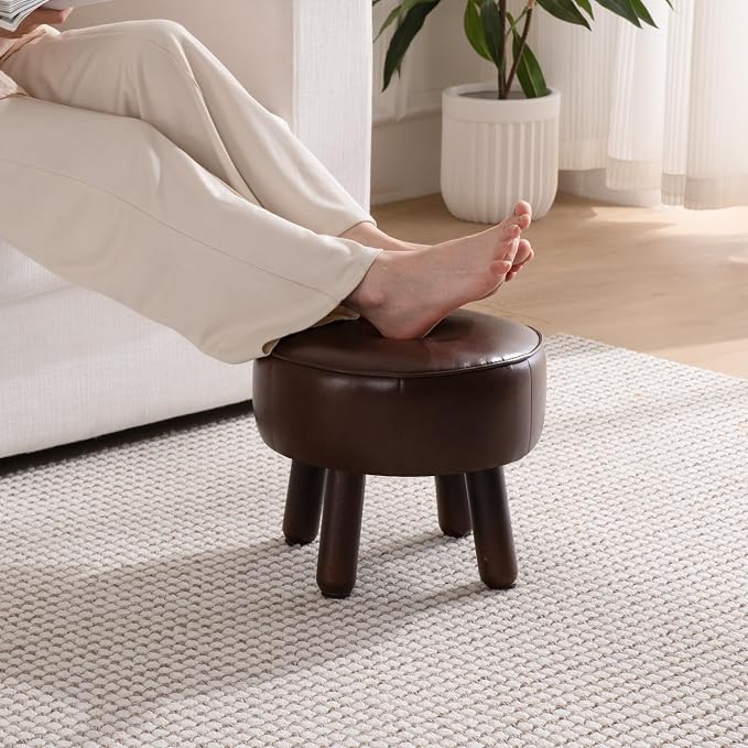 oakvivo Small Foot Stool Ottoman, Round Pouf Foot Rest, Footstool Ottomans with Rubber Legs Under Desk, Faux Leather Footrest for Couch, Living Room, Bedroom, Office, 13''L x 13''W x 10.2''H, Coffee