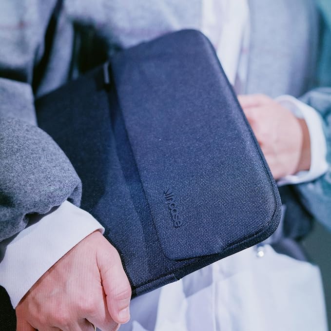 Incase Crosstown Sleeve with Woolenex – Vertical Orientation, Cushioned Protection, Durable Construction, External Slip Pocket – PC/Mac Sleeve (Black, 14" MacBooks/Laptops)